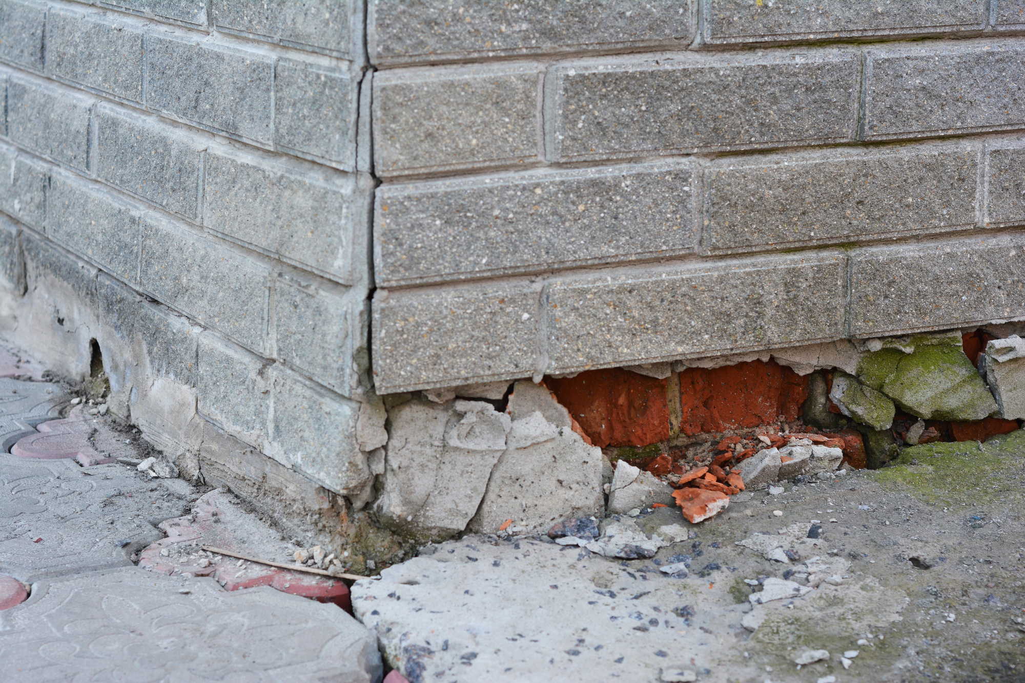 House foundation repair. Foundation Repair. Broken Foundation