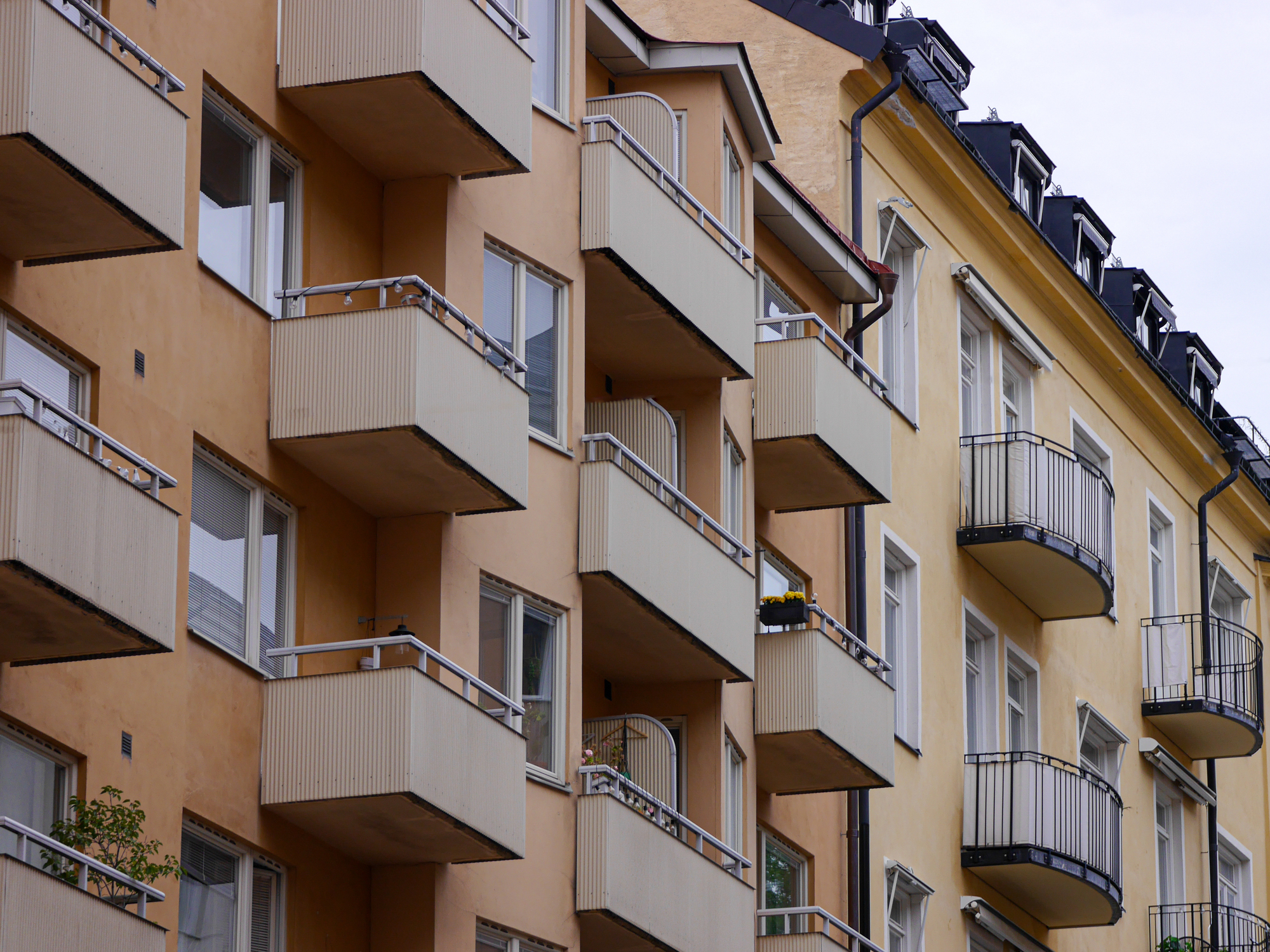 Signs of Foundation Problems in Multi-Story Homes