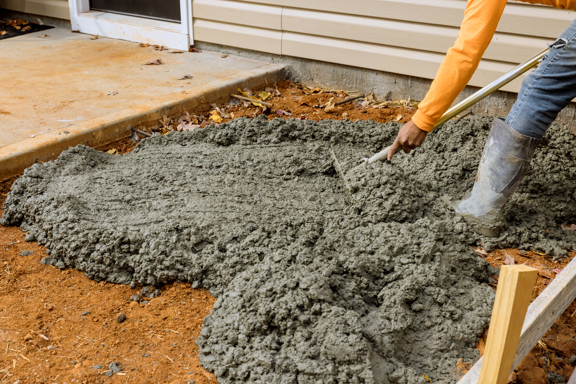 DIY Foundation Repair Risks and Dangers: What Can Go Wrong?